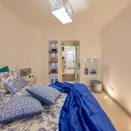 Charming In Adamastor Lisbon! Perfect Location - Super But Calm! * 리스본